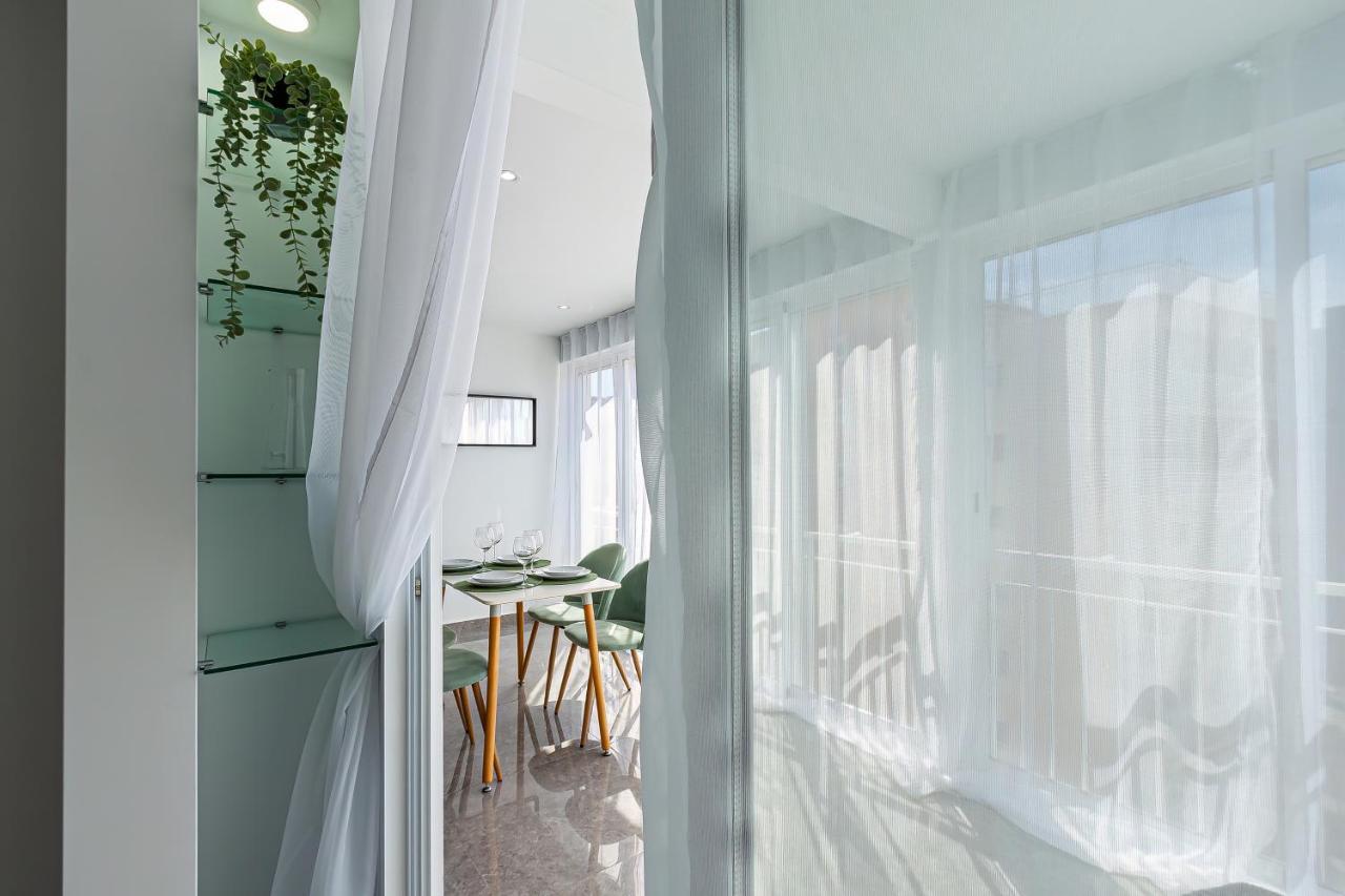 Apartment Virginia Levante *